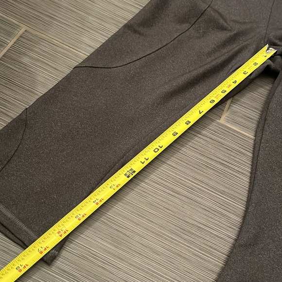 NWT NYDJ Women’s Gray City Sport Original Slimming Fit Capri Leggings Sz XS Yoga - Picture 10 of 10